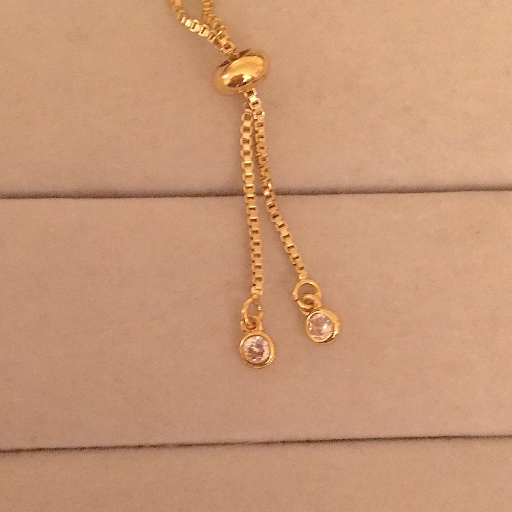 Aurora Borealis + Gold Crystal Bow Pendant Bracelet - Picture 7 of 9